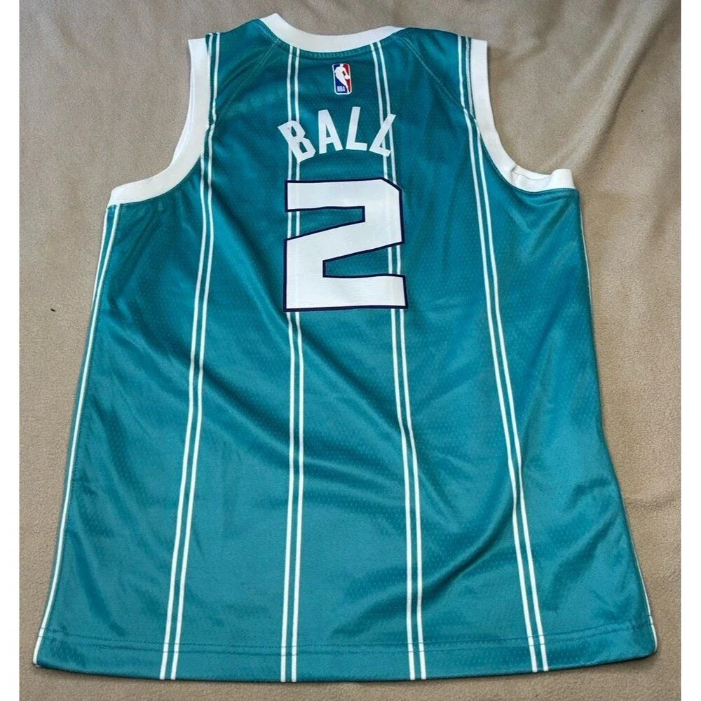 Nike Dri-Fit LaMelo Ball #2 Charlotte Hornets Youth Jersey Size: M 10-12 NBA